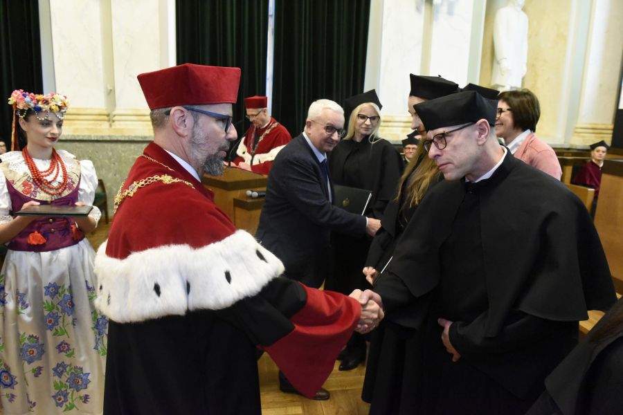 Kliknij aby zobaczyć pełny rozmiar