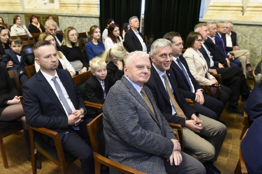 Kliknij aby zobaczyć pełny rozmiar