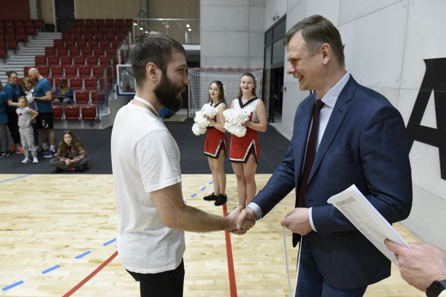 Kliknij aby zobaczyć pełny rozmiar