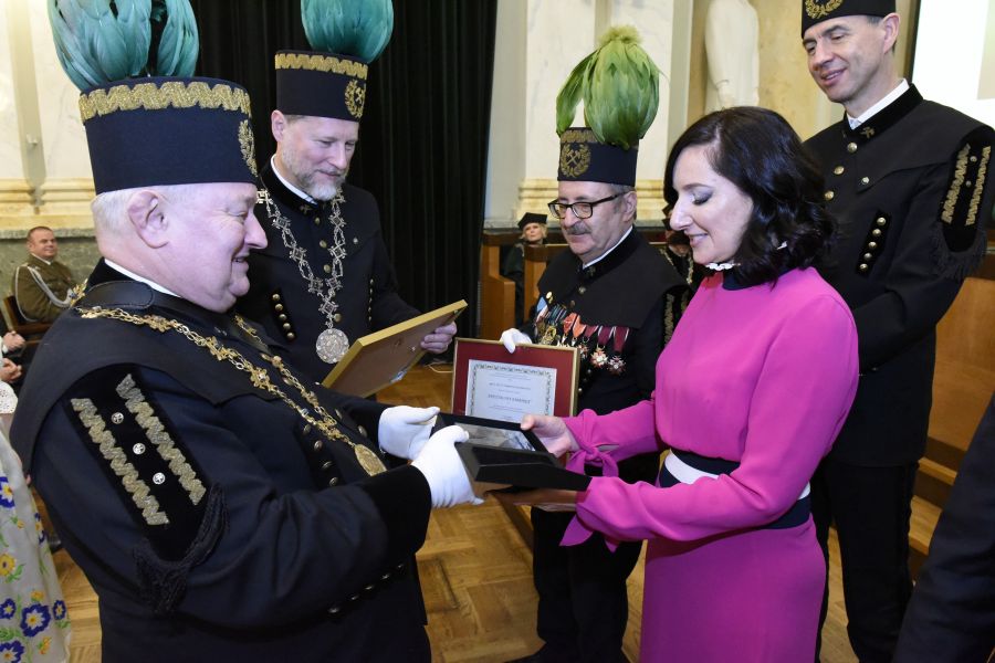 Kliknij aby zobaczyć pełny rozmiar