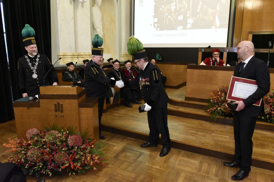 Kliknij aby zobaczyć pełny rozmiar