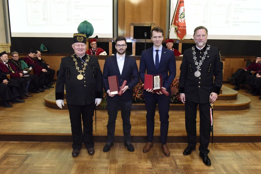 Kliknij aby zobaczyć pełny rozmiar