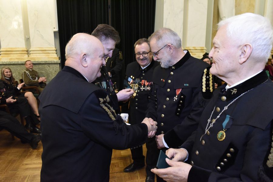 Kliknij aby zobaczyć pełny rozmiar