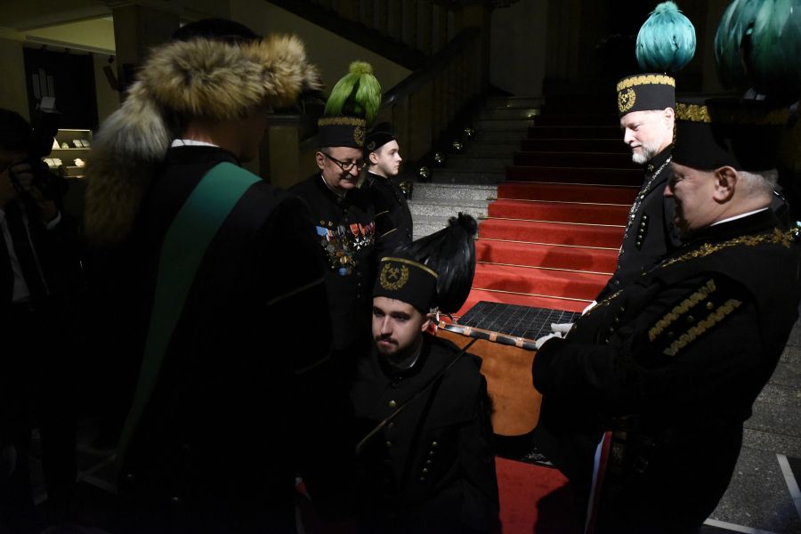 Kliknij aby zobaczyć pełny rozmiar