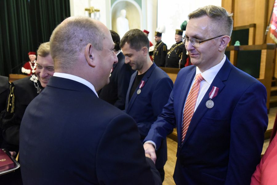 Kliknij aby zobaczyć pełny rozmiar