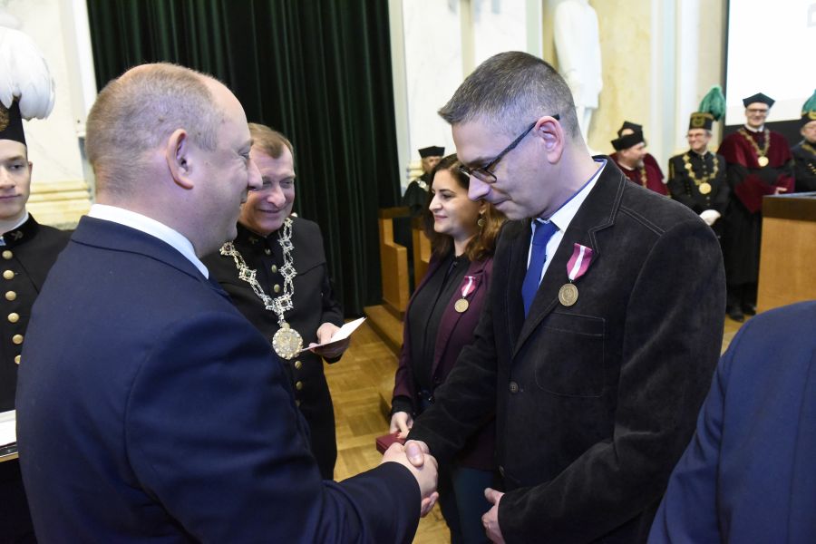 Kliknij aby zobaczyć pełny rozmiar