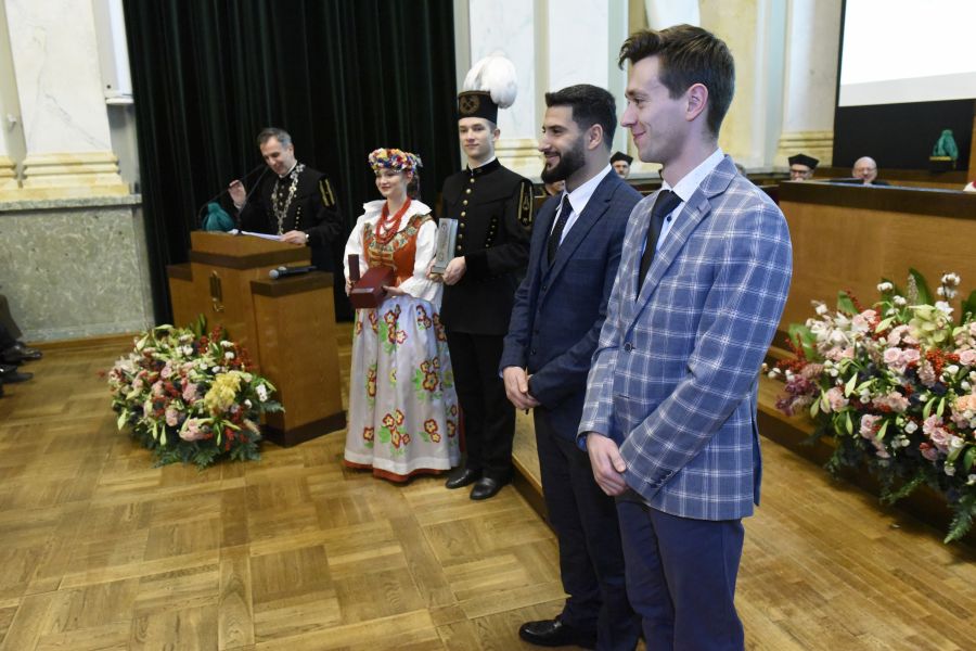 Kliknij aby zobaczyć pełny rozmiar