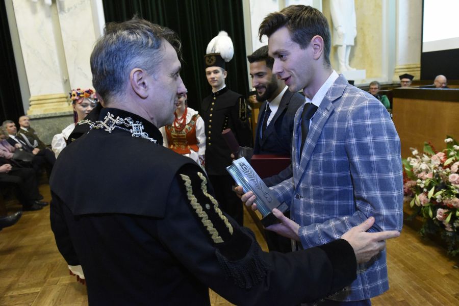Kliknij aby zobaczyć pełny rozmiar