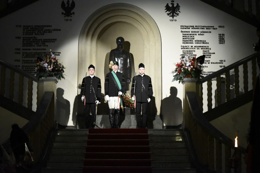 Kliknij aby zobaczyć pełny rozmiar