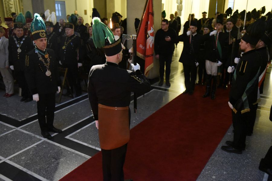 Kliknij aby zobaczyć pełny rozmiar