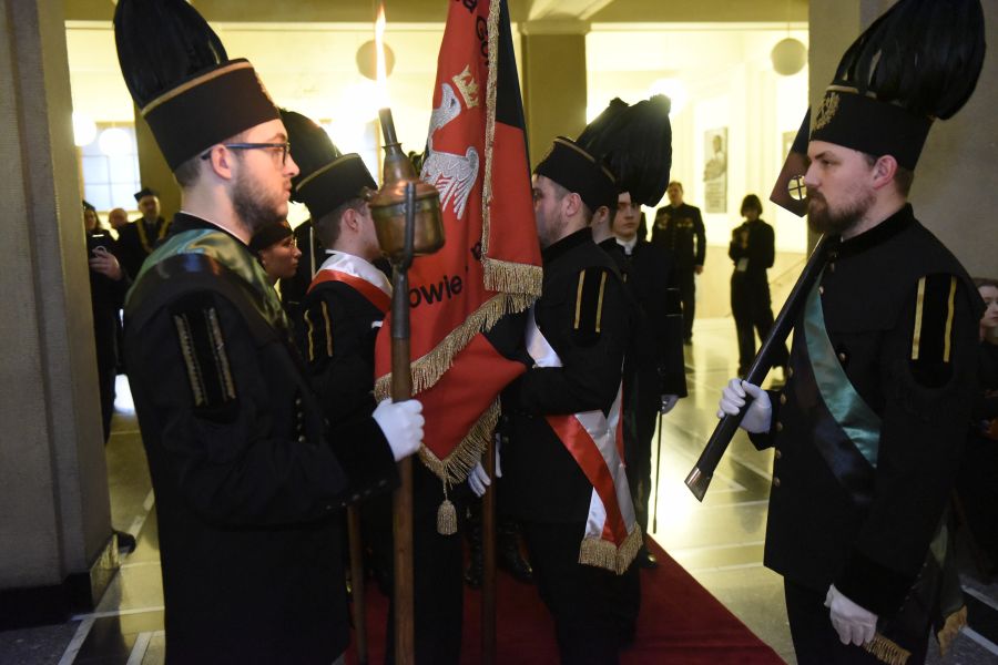 Kliknij aby zobaczyć pełny rozmiar