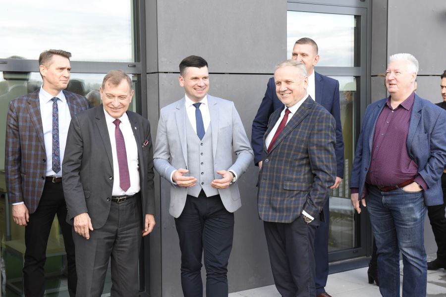 Kliknij aby zobaczyć pełny rozmiar