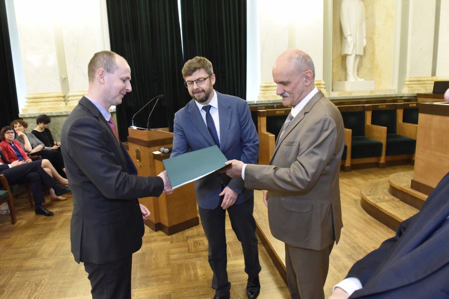 Kliknij aby zobaczyć pełny rozmiar