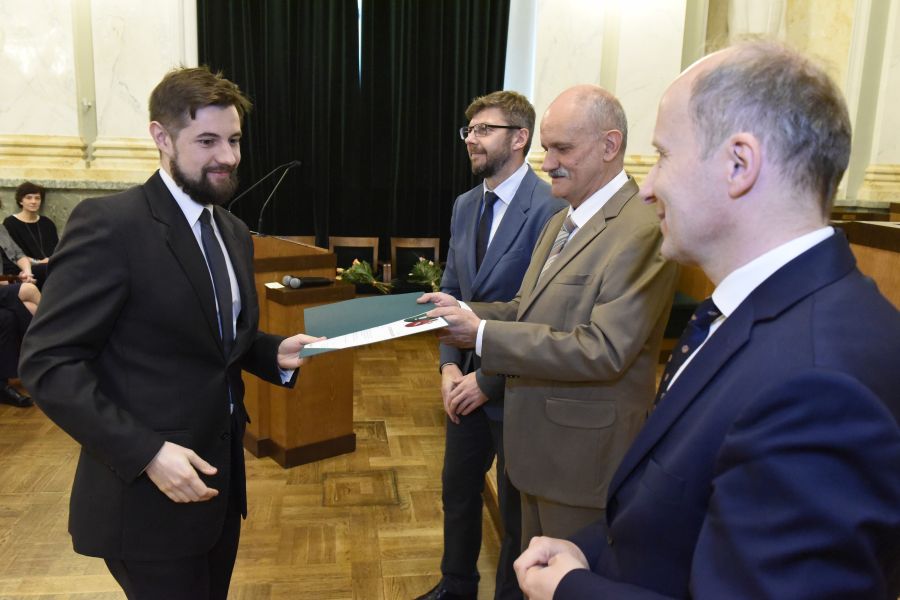 Kliknij aby zobaczyć pełny rozmiar