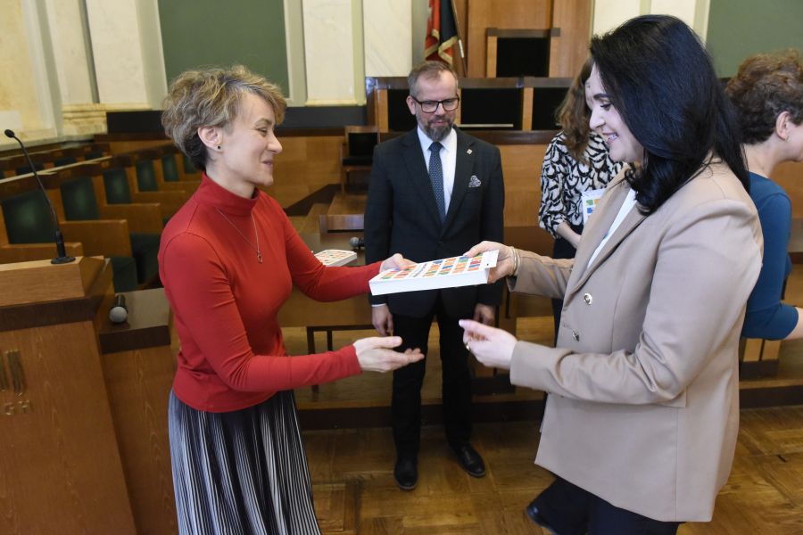 Kliknij aby zobaczyć pełny rozmiar
