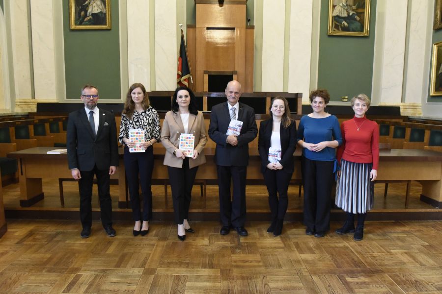 Kliknij aby zobaczyć pełny rozmiar