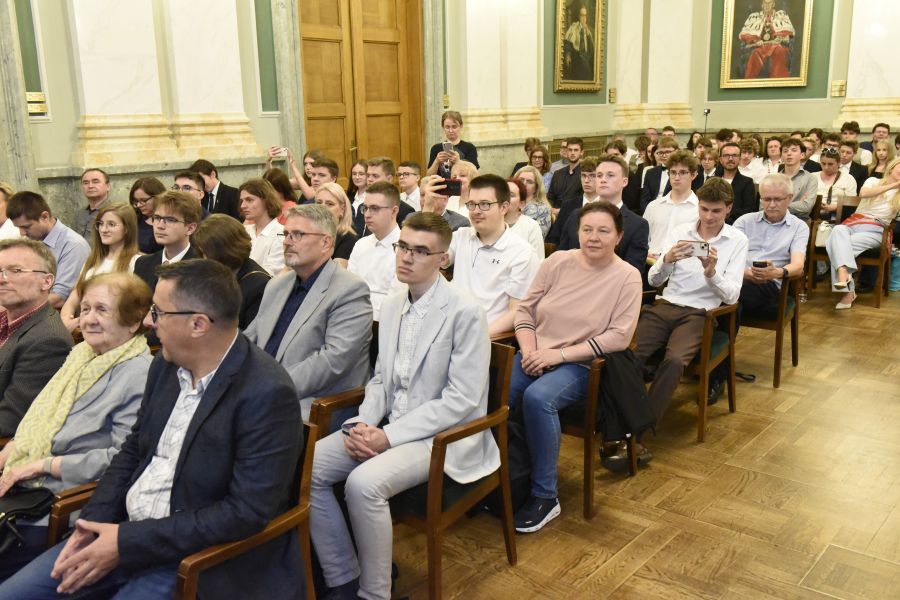 Kliknij aby zobaczyć pełny rozmiar