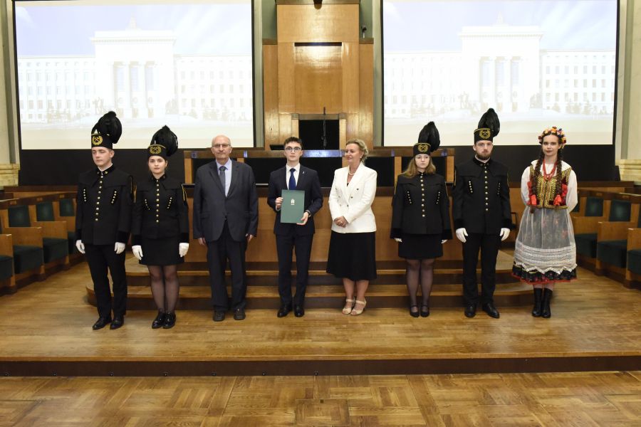Kliknij aby zobaczyć pełny rozmiar