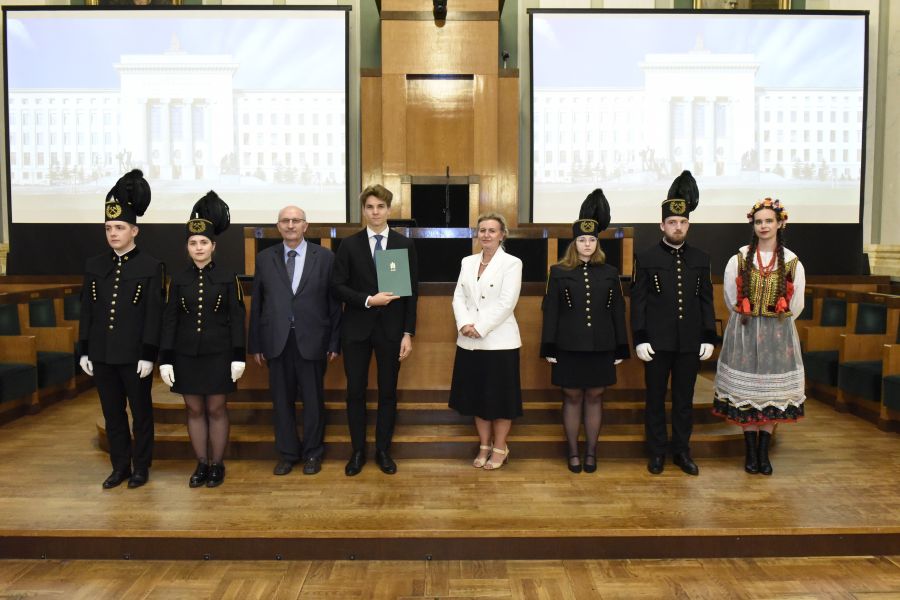 Kliknij aby zobaczyć pełny rozmiar