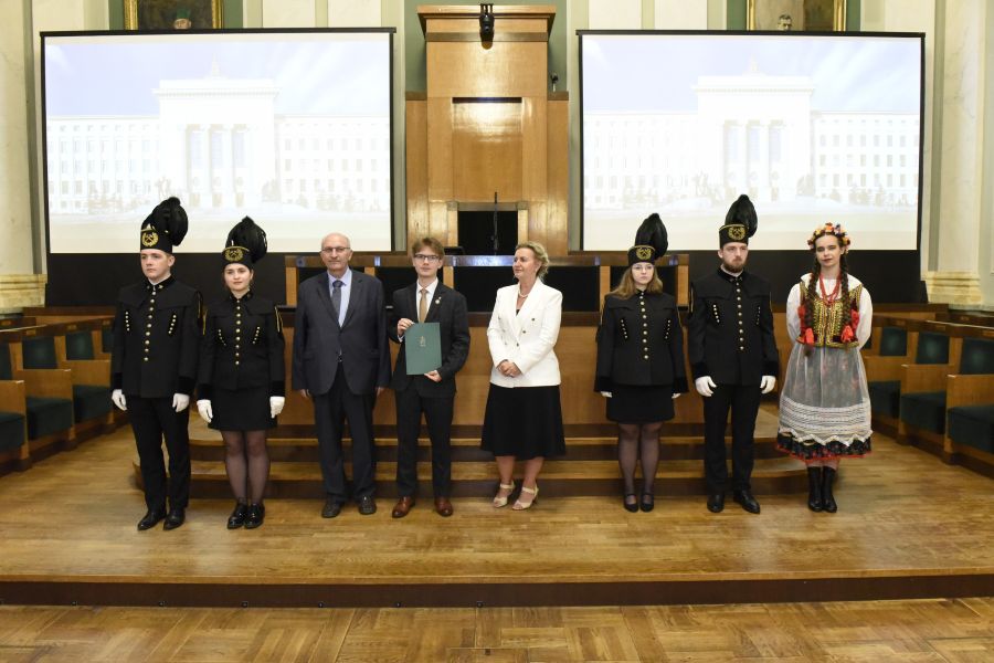 Kliknij aby zobaczyć pełny rozmiar