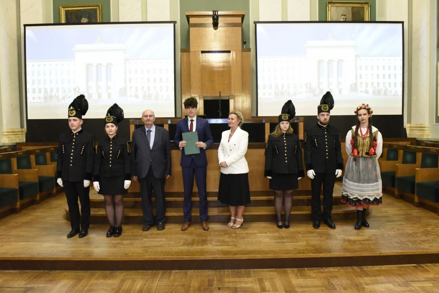 Kliknij aby zobaczyć pełny rozmiar